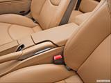  Front center console with closed lid, from driver's side looking down photo